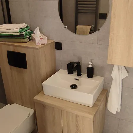 Little Tiny Village Haus 1 Apartment *
