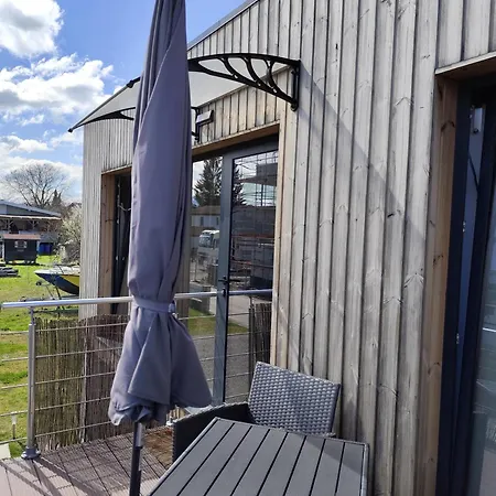 Little Tiny Village Haus 1 Apartment
